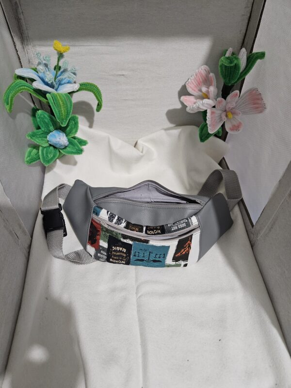 sac banane en simili cuir gris et tissu à motif – Image 2