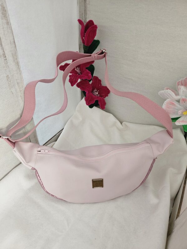 Sac à bandoulière style banane